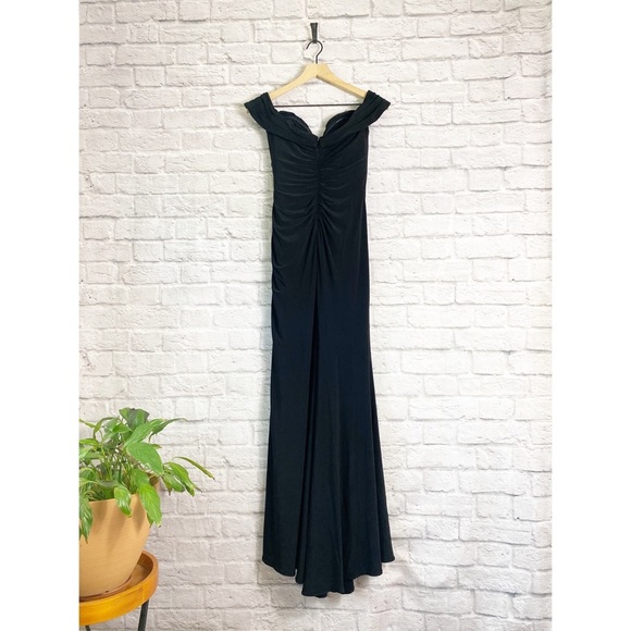 La Femme Dress Style 28389 Black Off Shoulder Long Dress - Picture 7 of 8